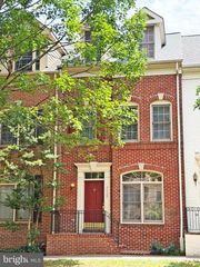2422 14TH ST N, Arlington, VA 22201
