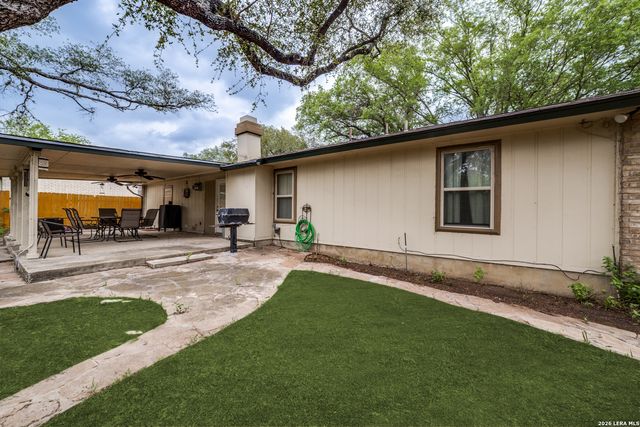 6534 Hoofs, San Antonio, TX 78240