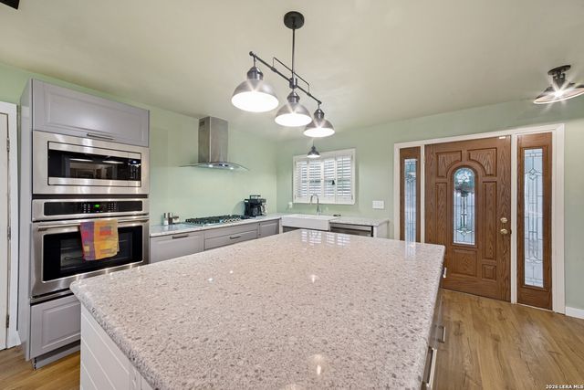 6534 Hoofs, San Antonio, TX 78240
