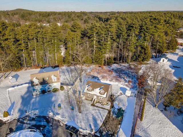 33 iris Drive, Merrimack, NH 03054