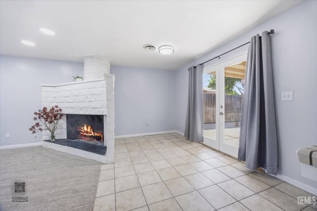 4205 Coronado Avenue, Bakersfield, CA 93306