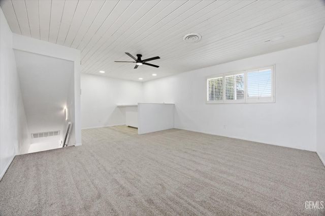 4205 Coronado Avenue, Bakersfield, CA 93306