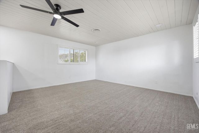 4205 Coronado Avenue, Bakersfield, CA 93306