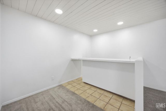 4205 Coronado Avenue, Bakersfield, CA 93306