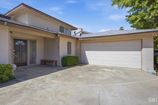 4205 Coronado Avenue, Bakersfield, CA 93306