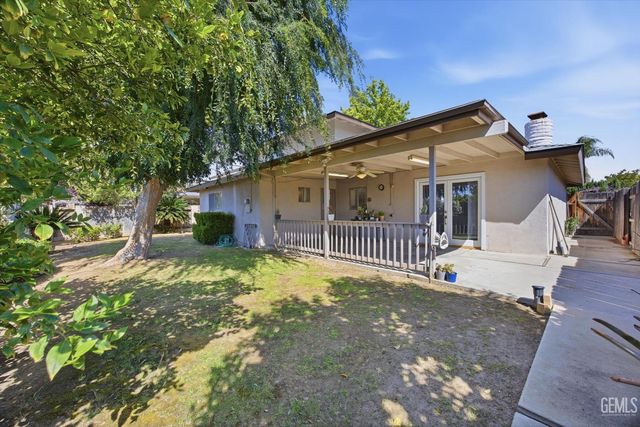 4205 Coronado Avenue, Bakersfield, CA 93306