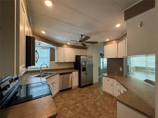 19 MAGNOLIA LANE, Wildwood, FL 34785