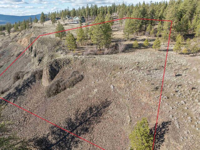 6XXX Pine Ridge Dr, Nine Mile Falls, WA 99026