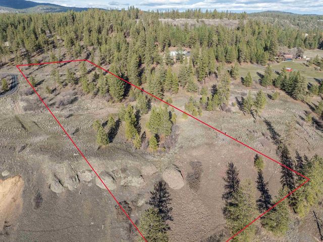6XXX Pine Ridge Dr, Nine Mile Falls, WA 99026