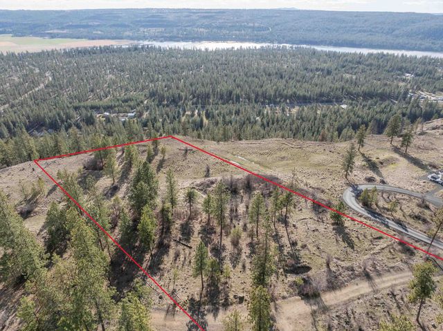 6XXX Pine Ridge Dr, Nine Mile Falls, WA 99026