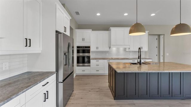 6827 LAKELAND HIGHLANDS ROAD, Lakeland, FL 33813