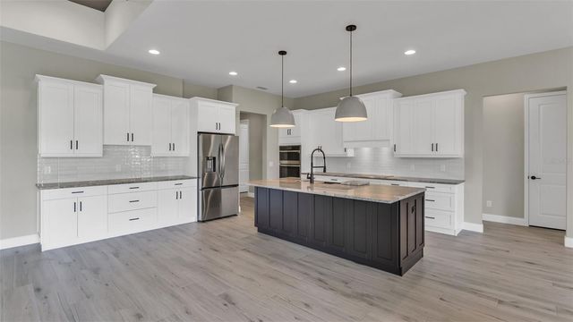 6827 LAKELAND HIGHLANDS ROAD, Lakeland, FL 33813