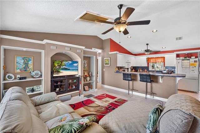 245 SW 46th ST, Cape Coral, FL 33914