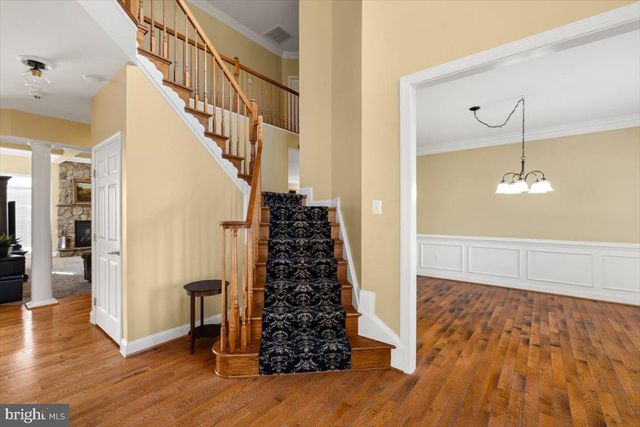 921 KENNEDY DR, Winchester, VA 22601