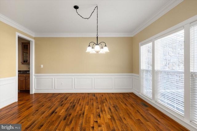 921 KENNEDY DR, Winchester, VA 22601