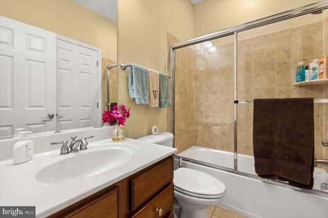 921 KENNEDY DR, Winchester, VA 22601