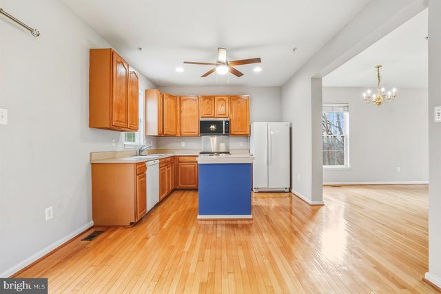 18615 AUTUMN MIST DR, Gaithersburg, MD 20879