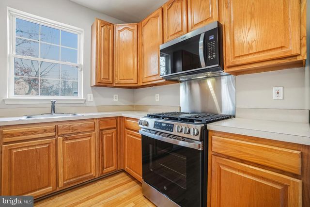 18615 AUTUMN MIST DR, Gaithersburg, MD 20879