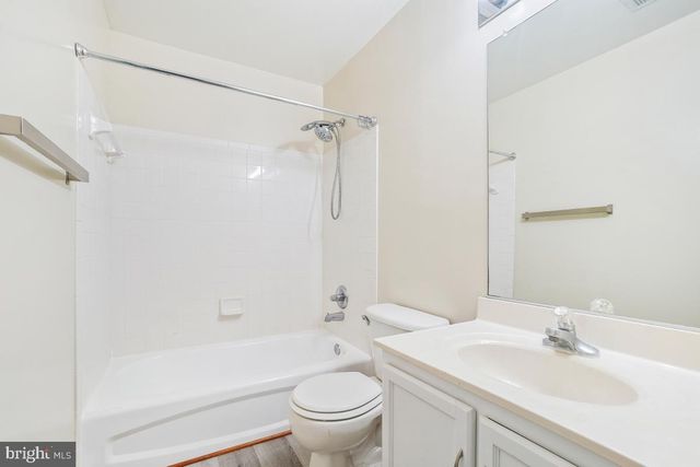 18615 AUTUMN MIST DR, Gaithersburg, MD 20879