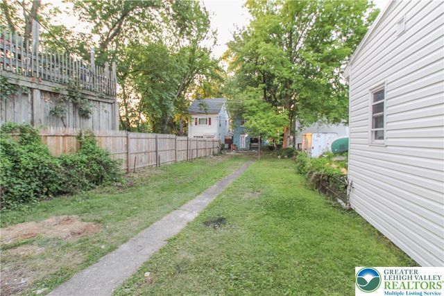 109 West Saint Joseph Street, Easton, PA 18042