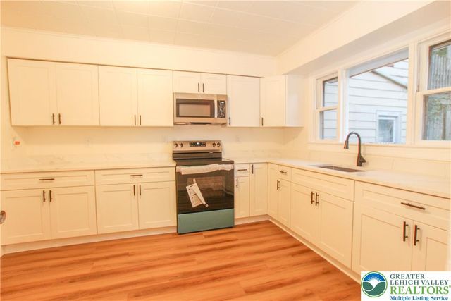 109 West Saint Joseph Street, Easton, PA 18042