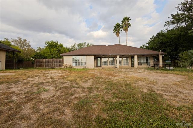 1961 S Lion Lake S Drive, Weslaco, TX 78596