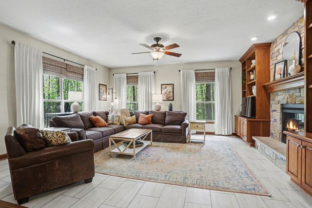 9590 Ward Road, Plain City, OH 43064