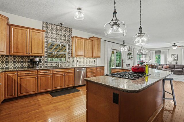9590 Ward Road, Plain City, OH 43064