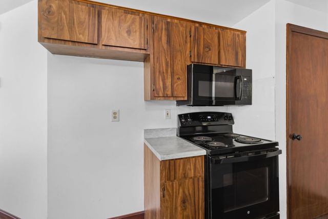 31R Juniper Road, Derry, NH 03038