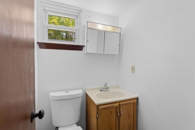 31R Juniper Road, Derry, NH 03038