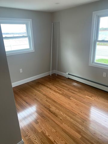 123-125 Mills Ave, Revere, MA 02151