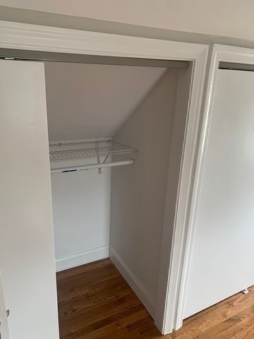 123-125 Mills Ave, Revere, MA 02151