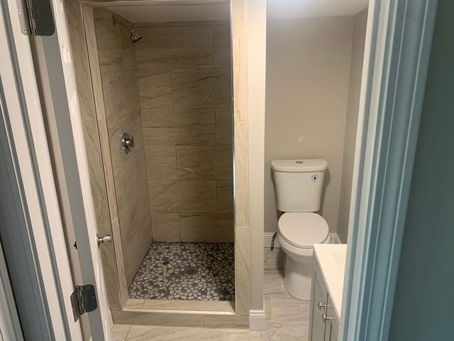 123-125 Mills Ave, Revere, MA 02151