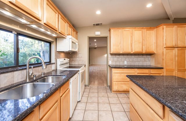 6067 In Ct, Citrus Heights, CA 95610