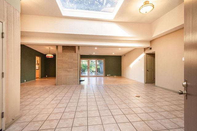 6067 In Ct, Citrus Heights, CA 95610