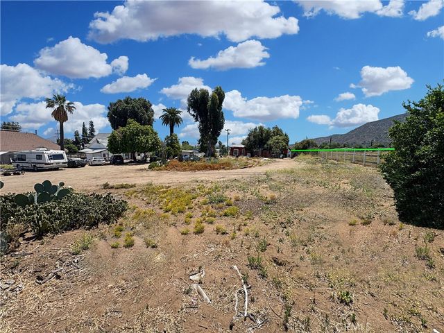 33040 Maiden, Lake Elsinore, CA 92530