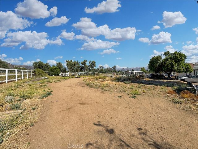 33040 Maiden, Lake Elsinore, CA 92530