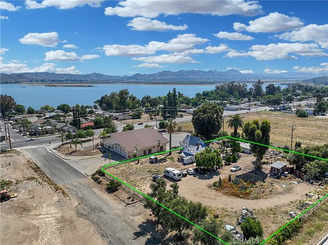 33040 Maiden, Lake Elsinore, CA 92530