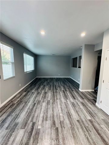 356 Camino De La Luna, Perris, CA 92571