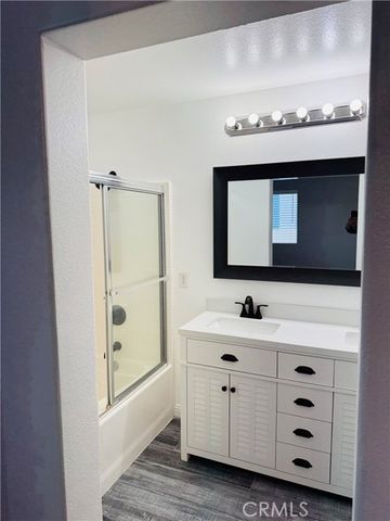 356 Camino De La Luna, Perris, CA 92571