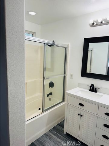 356 Camino De La Luna, Perris, CA 92571