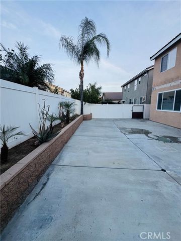 356 Camino De La Luna, Perris, CA 92571