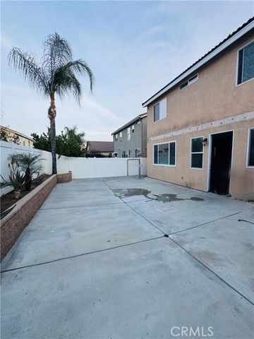 356 Camino De La Luna, Perris, CA 92571