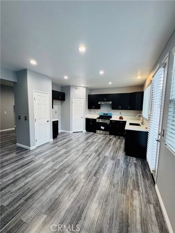 356 Camino De La Luna, Perris, CA 92571