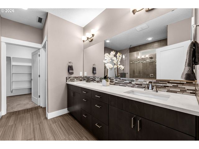 1601 S 46TH Pl, Ridgefield, WA 98642