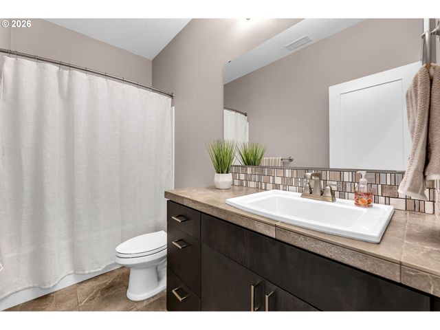 1601 S 46TH Pl, Ridgefield, WA 98642