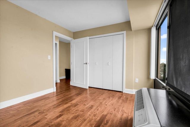 1001 W Jefferson Avenue 8A, Detroit, MI 48226