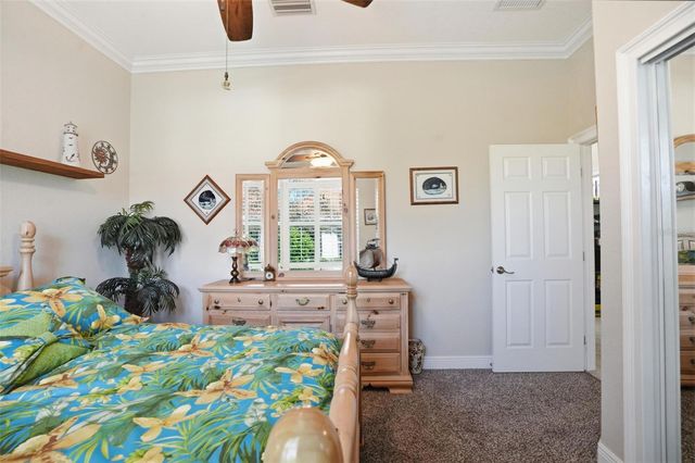 9203 LAKE CYPRESS LOOP, Weeki Wachee, FL 34613