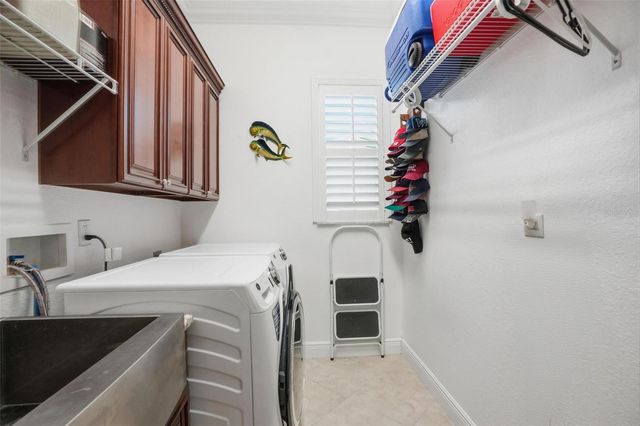 9203 LAKE CYPRESS LOOP, Weeki Wachee, FL 34613