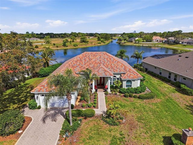 9203 LAKE CYPRESS LOOP, Weeki Wachee, FL 34613